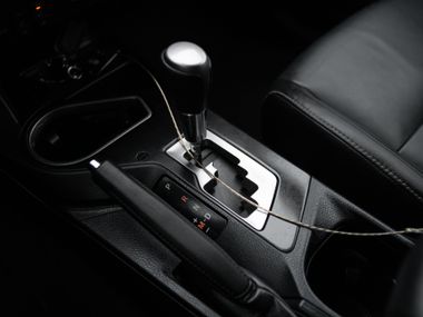 Toyota RAV4 2017 года, 200 858 км - вид 11