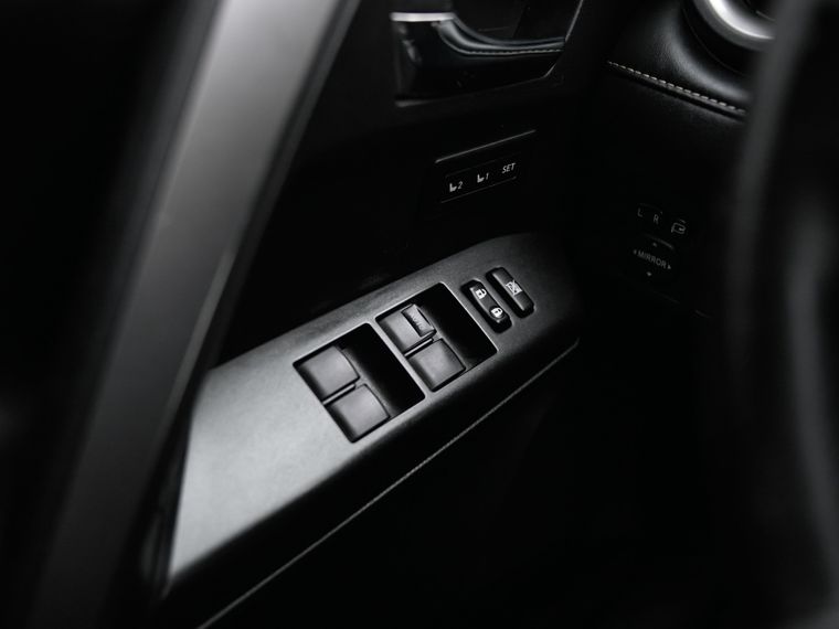 Toyota RAV4 2017 года, 200 858 км - вид 12