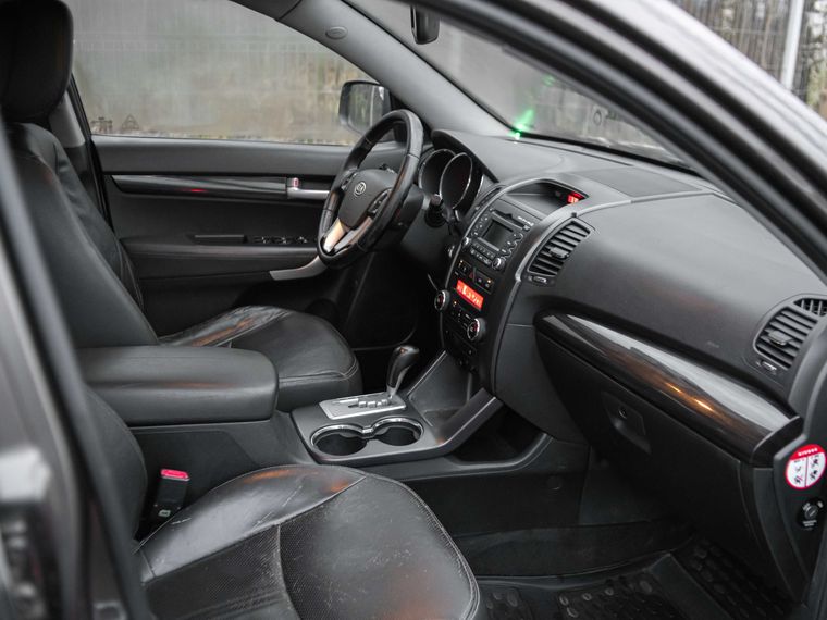 KIA Sorento 2010 года, 278 381 км - вид 14