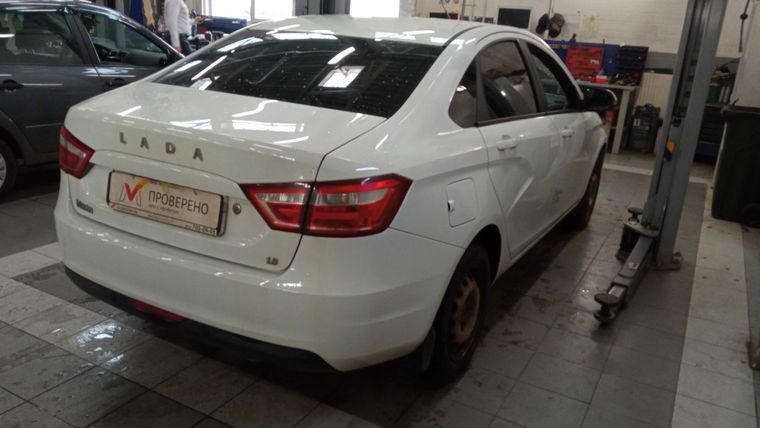 ВАЗ (LADA) Vesta 2017 года, 86 798 км - вид 3 ВАЗ (LADA) Vesta 2017 года, 86 798 км - вид 3