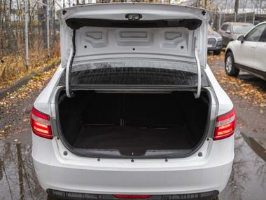 ВАЗ (LADA) Vesta 2017 года, 86 798 км - вид 12