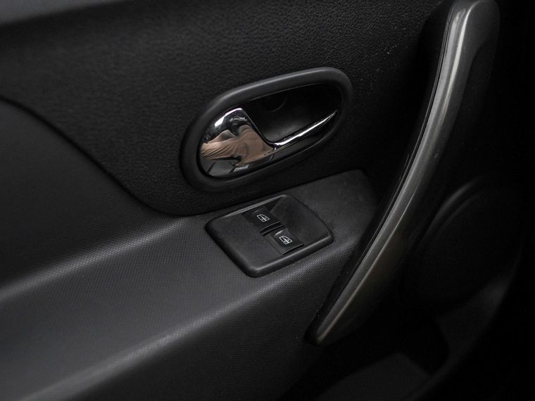 Renault Logan 2015 года, 212 944 км - вид 10