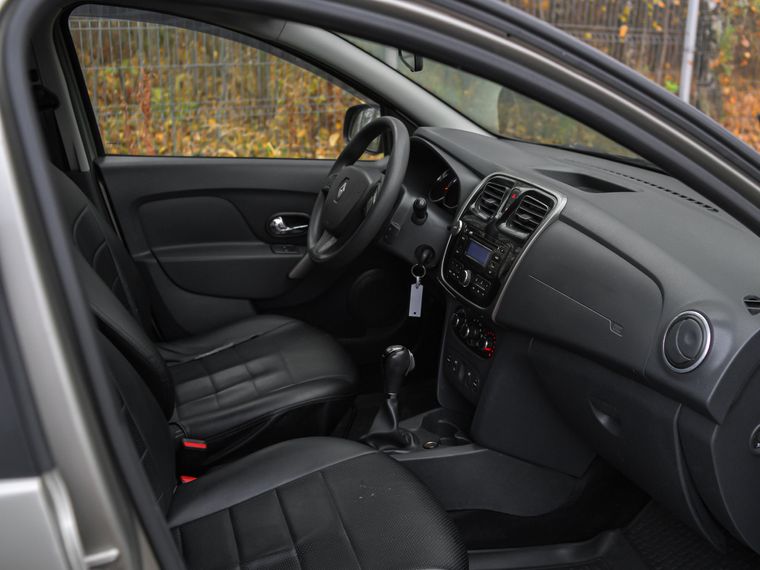 Renault Logan 2015 года, 212 944 км - вид 12