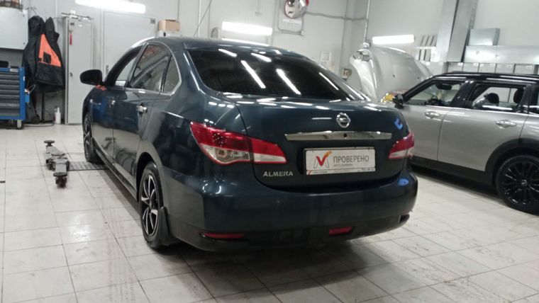 Nissan Almera 2013 года, 188 352 км - вид 4