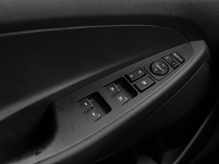 Hyundai Tucson 2018 года, 188 408 км - вид 12