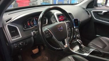 Volvo XC60 2014 года, 324 475 км - вид 5