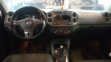 Volkswagen Tiguan 2013 года, 284 972 км - вид 5