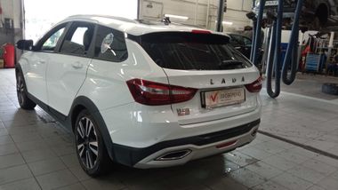 ВАЗ (LADA) Vesta Cross 2023 года, 67 000 км - вид 4