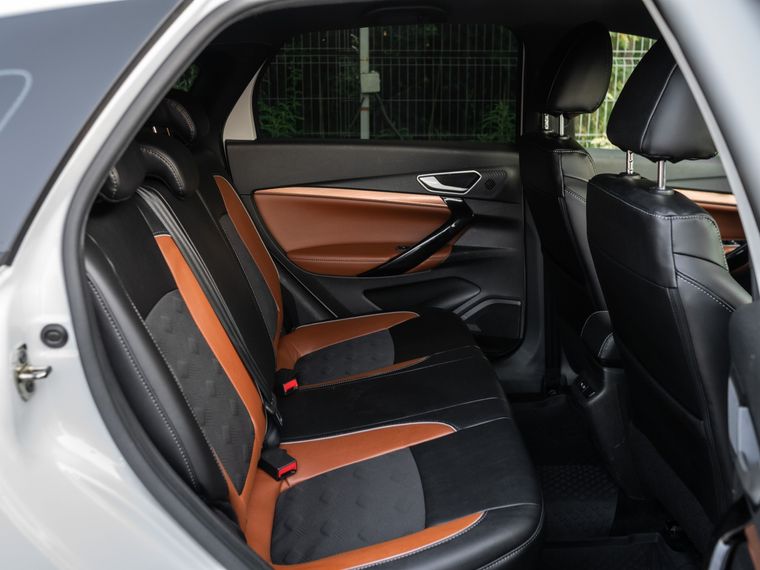 ВАЗ (LADA) Vesta Cross 2023 года, 67 000 км - вид 13