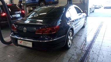 Volkswagen Passat Cc 2012 года, 161 122 км - вид 3