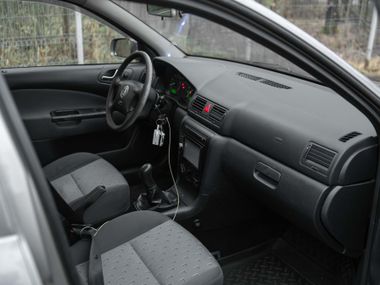 Skoda Octavia 2008 года, 536 210 км - вид 12