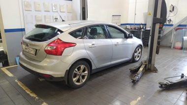 Ford Focus 2012 года, 61 583 км - вид 3