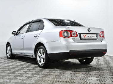 Volkswagen Jetta 2009 года, 208 143 км - вид 6