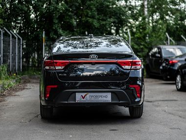 KIA Rio 2018 года, 118 527 км - вид 4