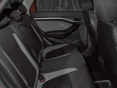 ВАЗ (LADA) Vesta Cross 2018 года, 147 000 км - вид 12