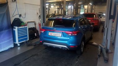 KIA Rio X-Line 2019 года, 43 189 км - вид 3