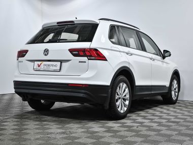 Volkswagen Tiguan 2019 года, 79 847 км - вид 6