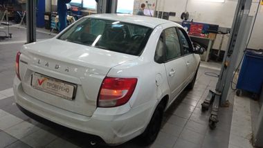 ВАЗ (LADA) Granta 2023 года, 55 335 км - вид 3