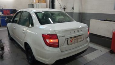 ВАЗ (LADA) Granta 2023 года, 55 335 км - вид 4
