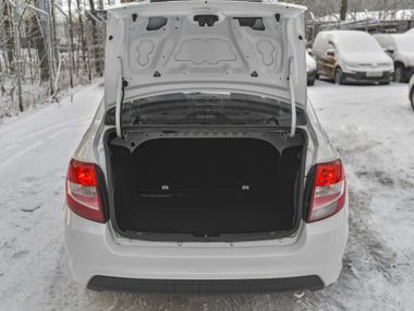 ВАЗ (LADA) Granta 2023 года, 55 335 км - вид 12