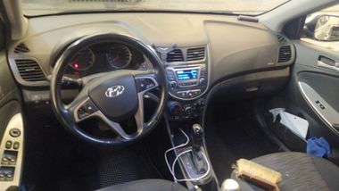 Hyundai Solaris 2015 года, 117 123 км - вид 5