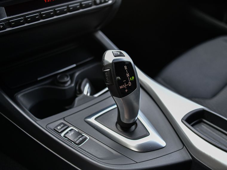 BMW 1 серия 2012 года, 158 128 км - вид 8