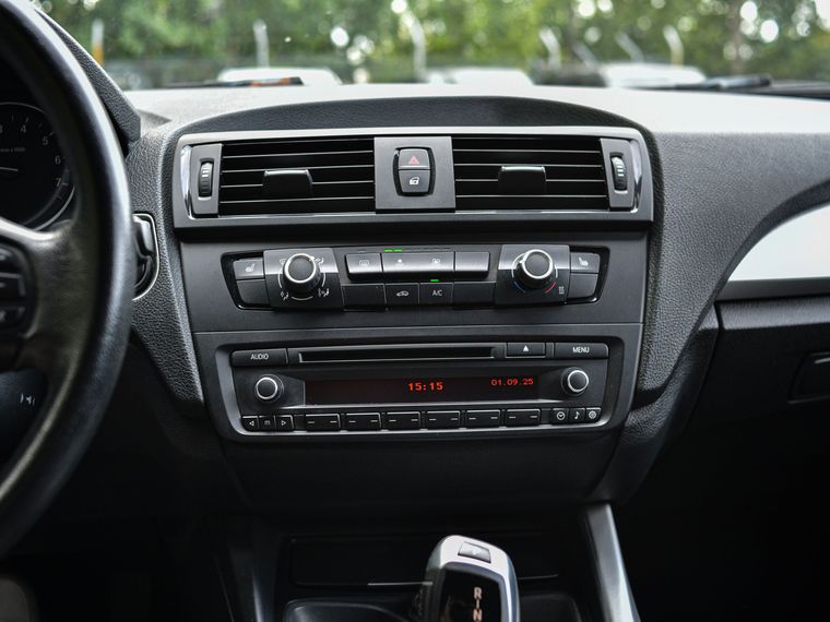BMW 1 серия 2012 года, 158 128 км - вид 7