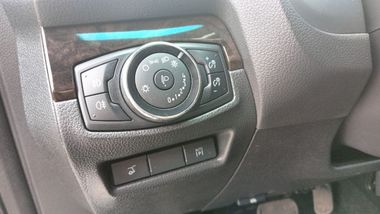 Ford Explorer 2014 года, 147 400 км - вид 13