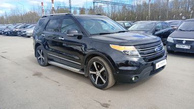 Ford Explorer 2014 года, 147 400 км - вид 3