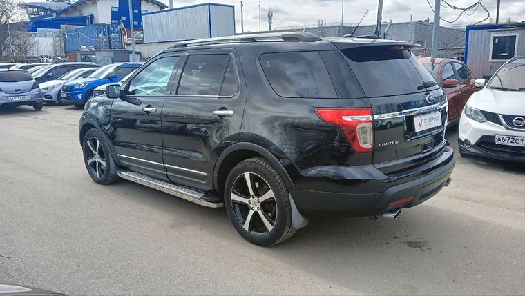 Ford Explorer 2014 года, 147 400 км - вид 6
