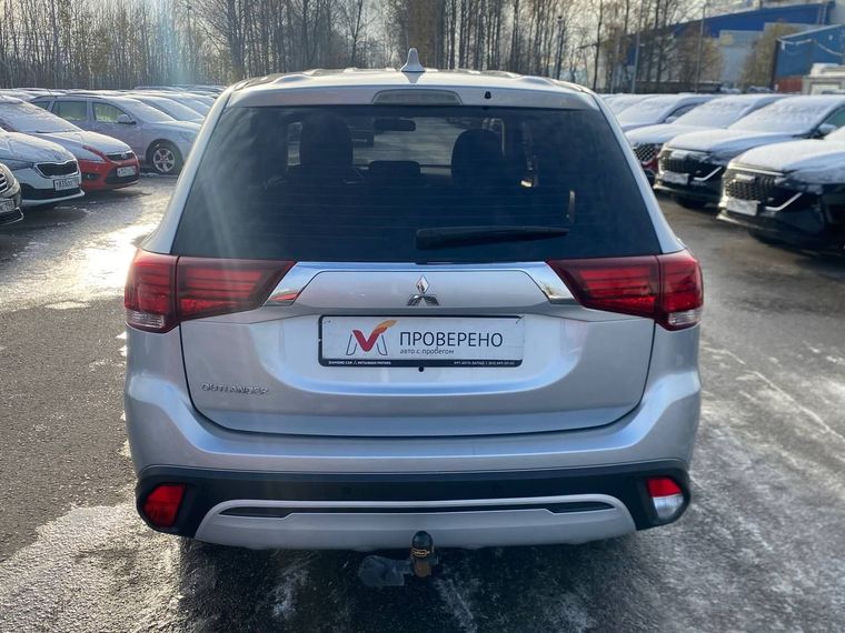 Mitsubishi Outlander 2021 года, 45 986 км - вид 5