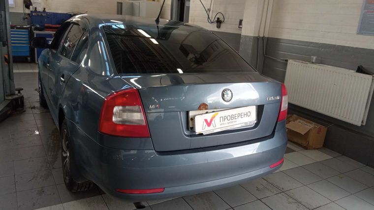 Skoda Octavia 2011 года, 301 196 км - вид 4