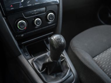 Skoda Octavia 2011 года, 301 196 км - вид 8