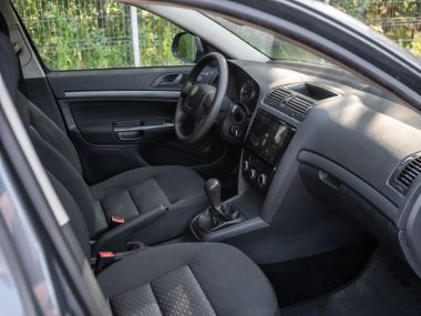 Skoda Octavia 2011 года, 301 196 км - вид 12