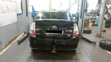 Toyota Prius 2008 года, 337 101 км - вид 3