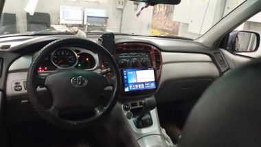 Toyota Highlander 2004 года, 185 678 км - вид 5