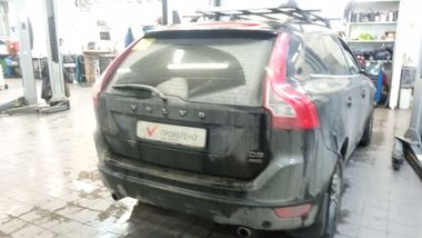 Volvo XC60 2011 года, 222 736 км - вид 3