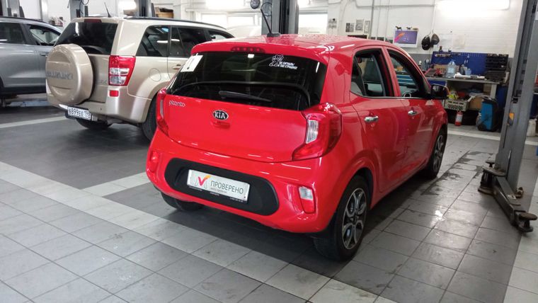 KIA Picanto 2018 года, 67 810 км - вид 3