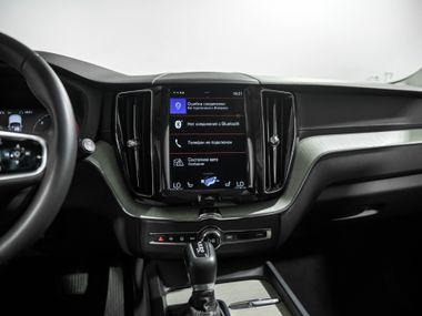 Volvo XC60 2019 года, 123 219 км - вид 11