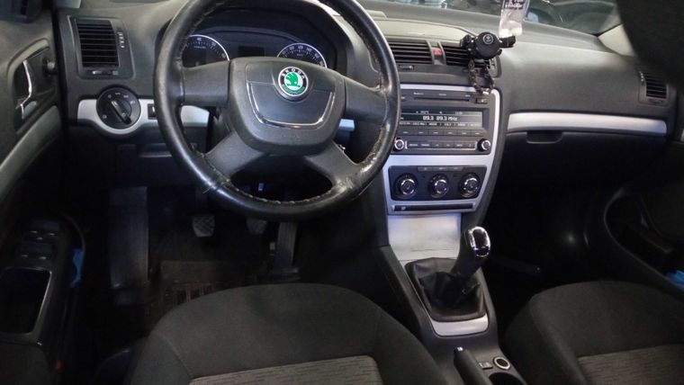 Skoda Octavia 2012 года, 187 145 км - вид 5