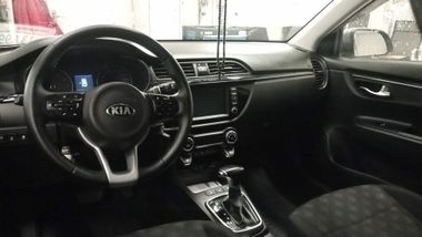 KIA Rio X-Line 2018 года, 73 600 км - вид 5