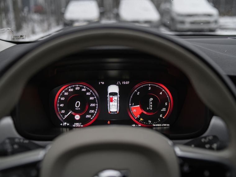 Volvo V90 Cross Country 2017 года, 248 591 км - вид 5