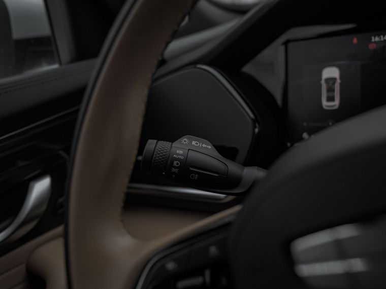 Geely Monjaro 2023 года, 57 593 км - вид 6