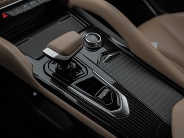 Geely Monjaro 2023 года, 57 593 км - вид 11