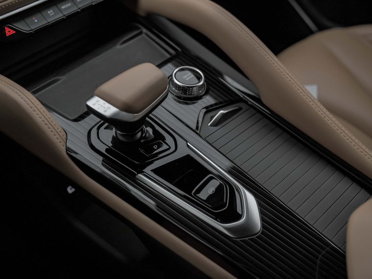 Geely Monjaro 2023 года, 57 593 км - вид 11