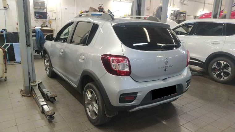 Renault Sandero Stepway 2021 года, 58 176 км - вид 3