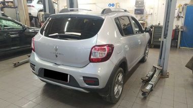 Renault Sandero Stepway 2021 года, 58 176 км - вид 4