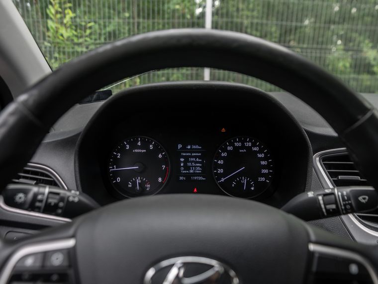 Hyundai Solaris 2018 года, 119 718 км - вид 5