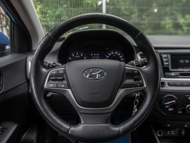 Hyundai Solaris 2018 года, 119 718 км - вид 6
