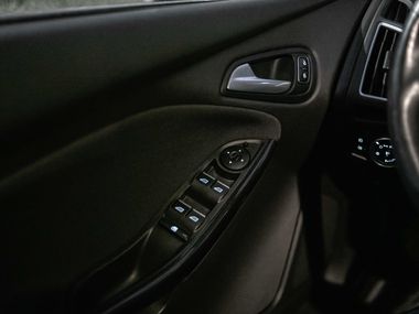 Ford Focus 2015 года, 161 318 км - вид 9